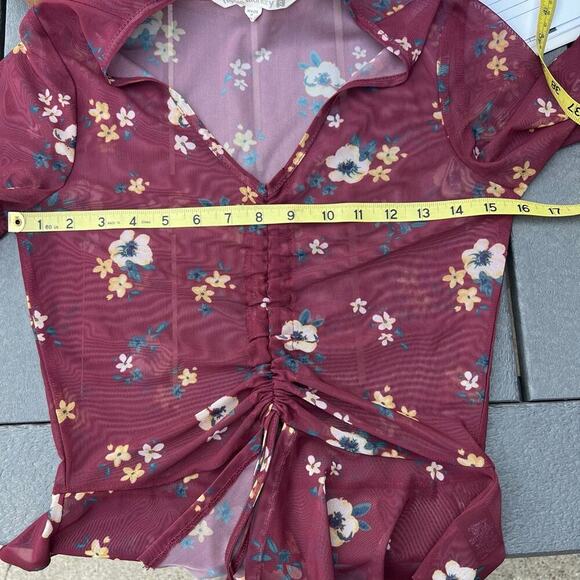 Hippie Laundry sheer top, bell sleeves, flared waist, Maroon. Women's size S - Picture 6 of 9
